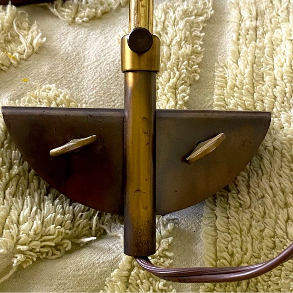 Vintage Brass Lamp - Picture 7 of 8